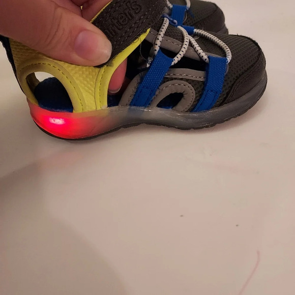 Carter's Baby Boy Blue, Green and Gray Ocean Lighted Sandals in Size 5 - Picture 11 of 12